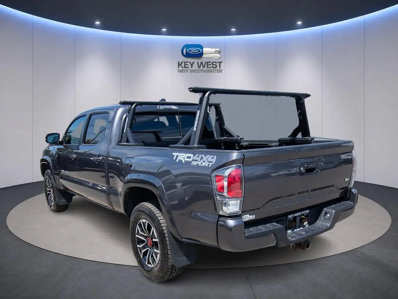 Toyota Tacoma снимка Toyota Tacoma