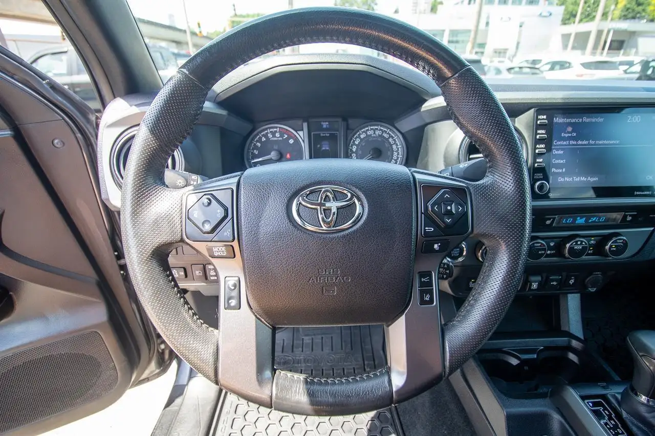 Toyota Tacoma снимка Toyota Tacoma