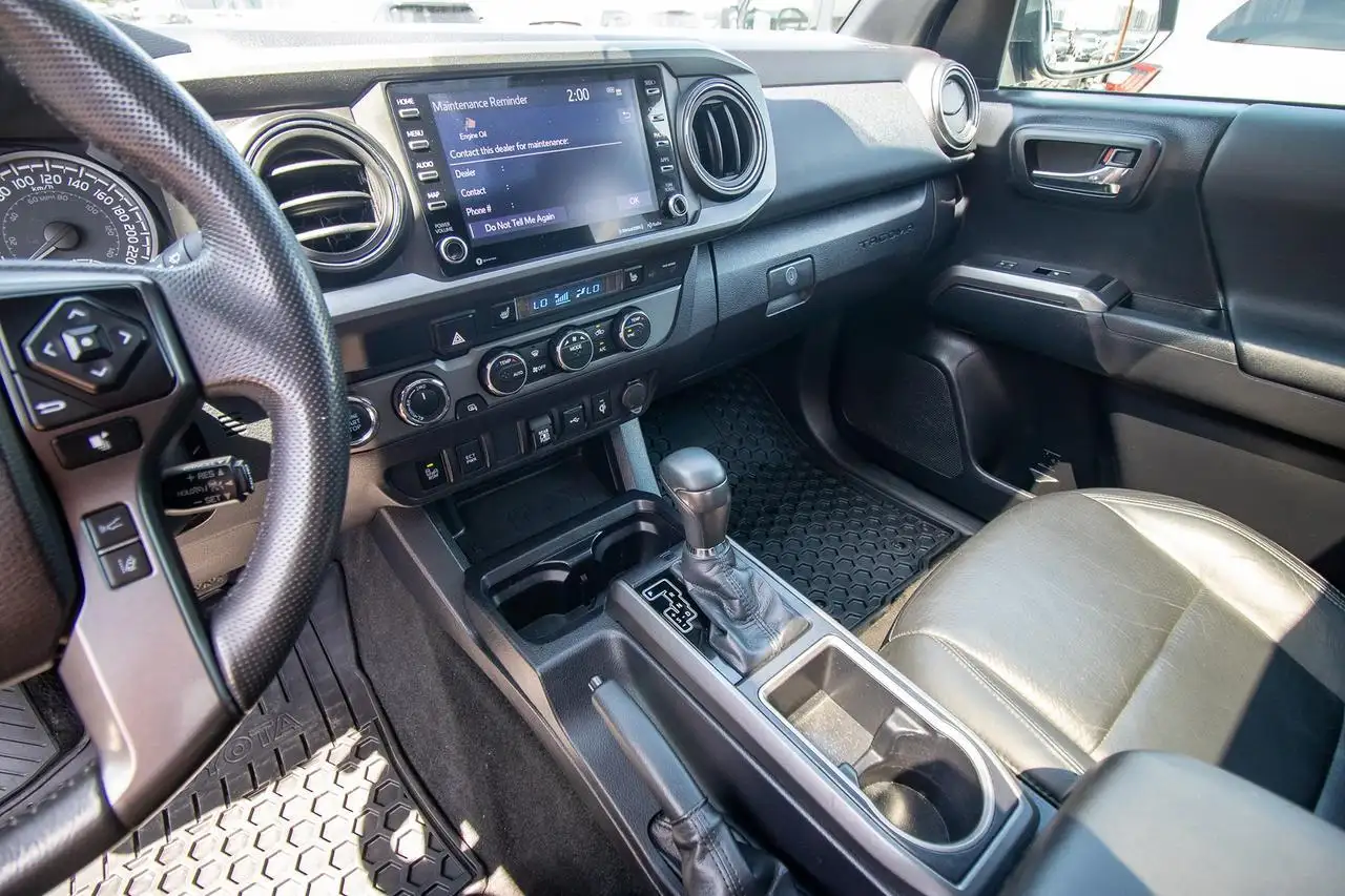 Toyota Tacoma снимка Toyota Tacoma