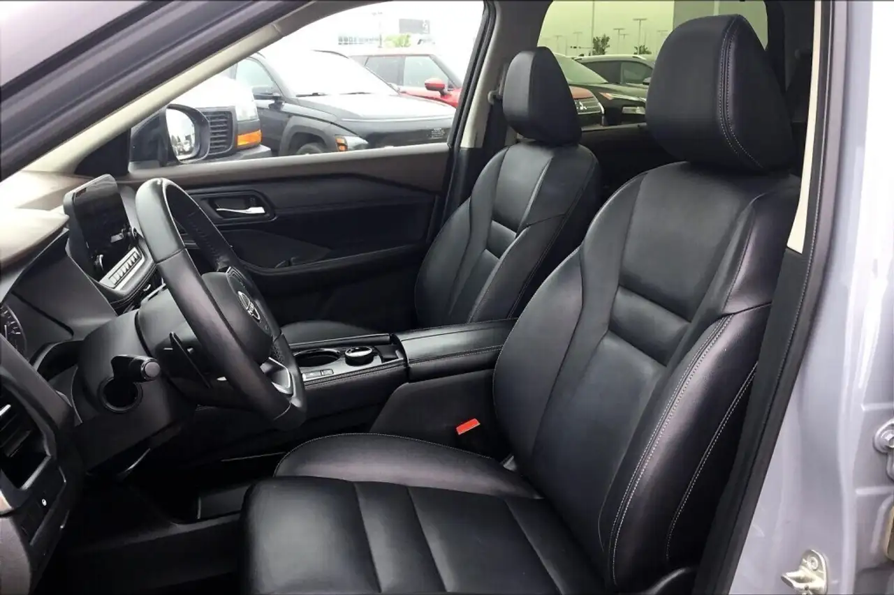 Nissan Rogue photo Nissan Rogue