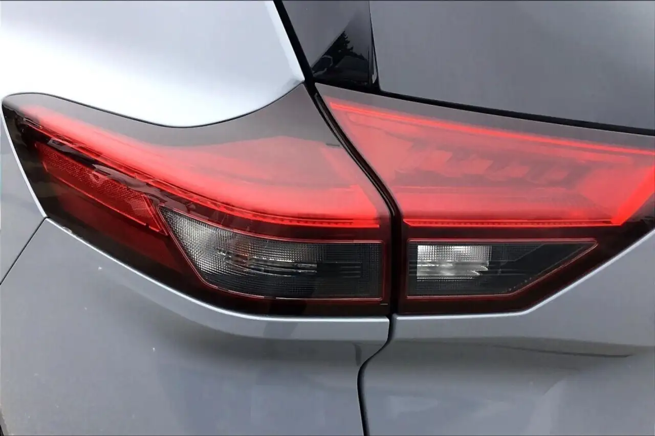 Nissan Rogue photo Nissan Rogue