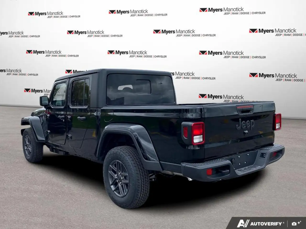Jeep Gladiator снимка Jeep Gladiator