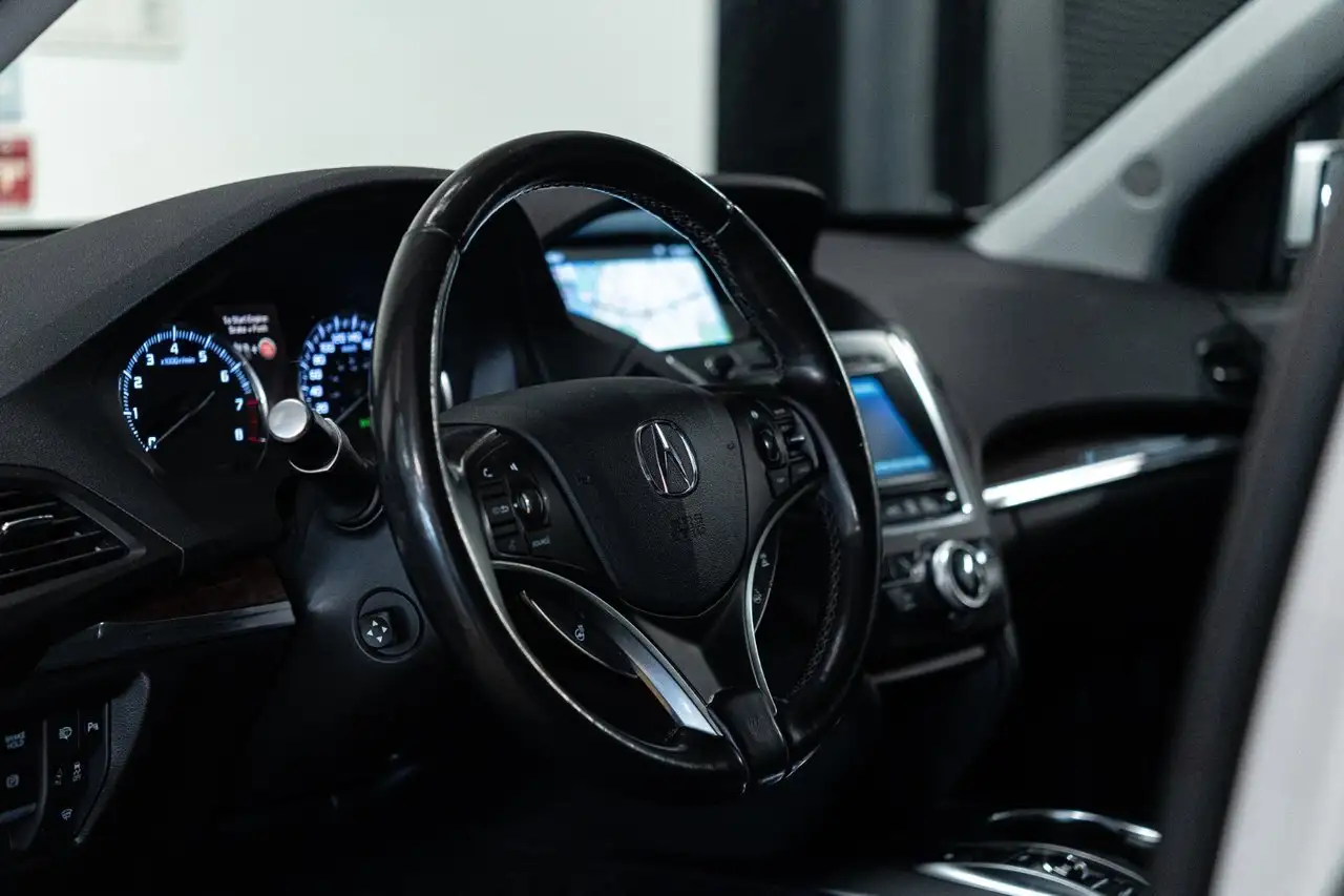 Acura MDX снимка Acura MDX