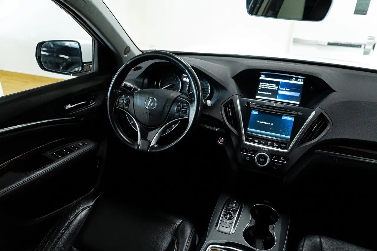 Acura MDX снимка Acura MDX