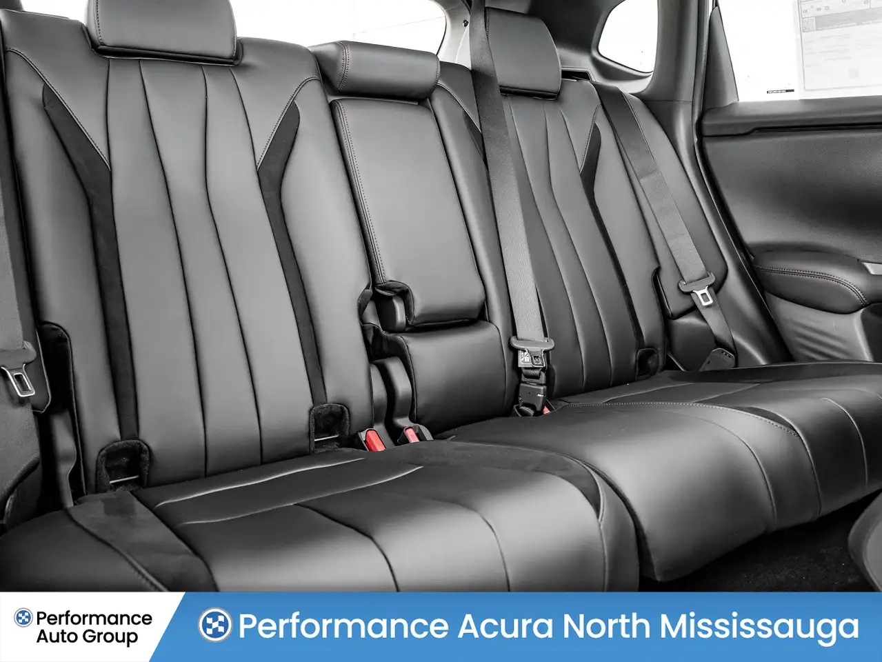 Acura ADX снимка Acura ADX