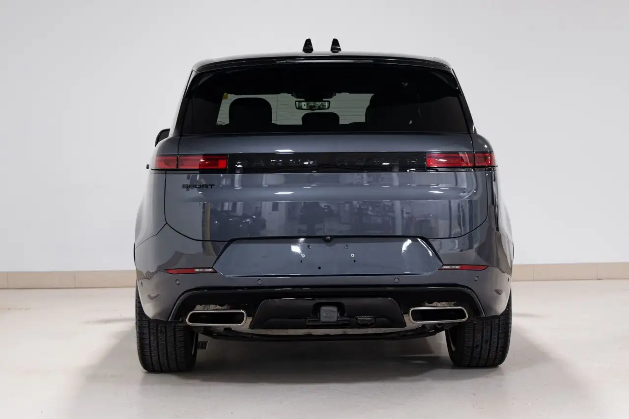 Land Rover Range Rover Sport photo Land Rover Range Rover Sport