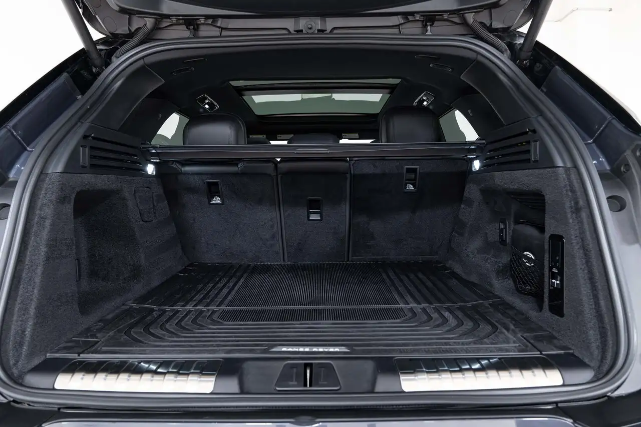 Land Rover Range Rover Sport photo Land Rover Range Rover Sport
