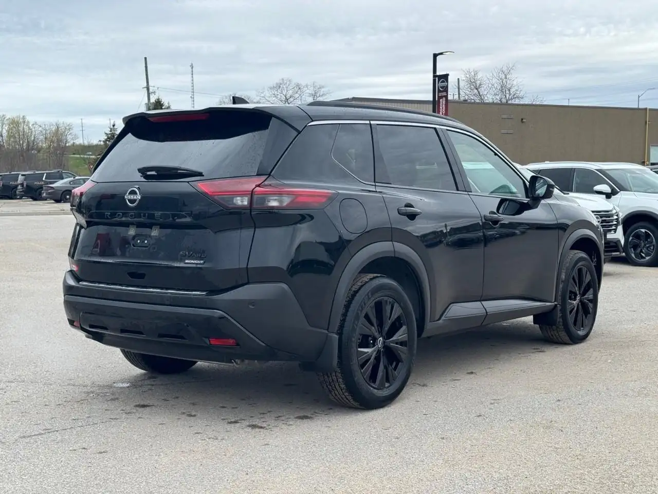 Nissan Rogue снимка Nissan Rogue