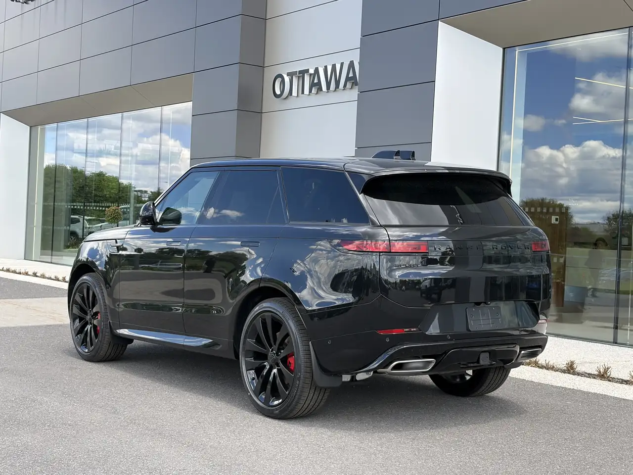 Land Rover Range Rover Sport photo Land Rover Range Rover Sport