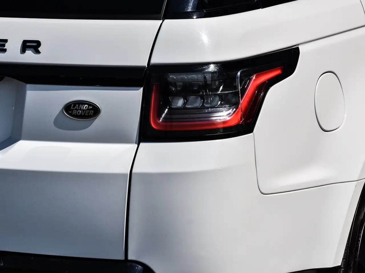 Land Rover Range Rover Sport photo Land Rover Range Rover Sport