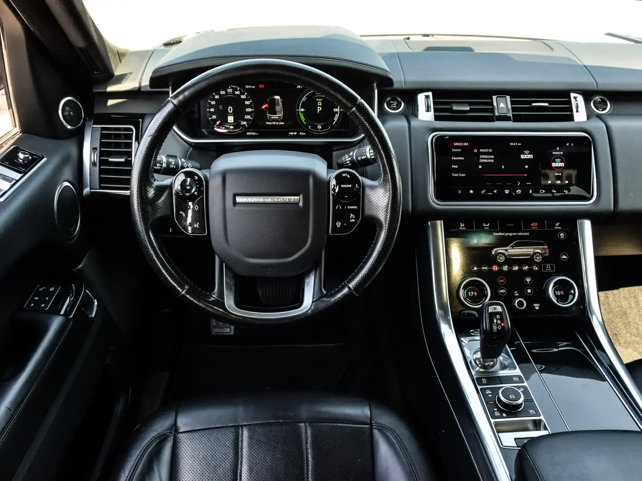Land Rover Range Rover Sport photo Land Rover Range Rover Sport