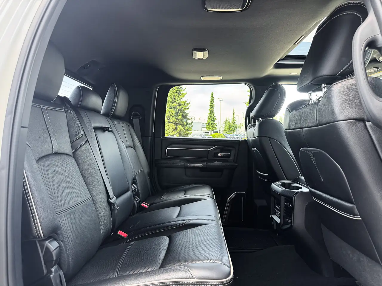 RAM 3500 photo RAM 3500