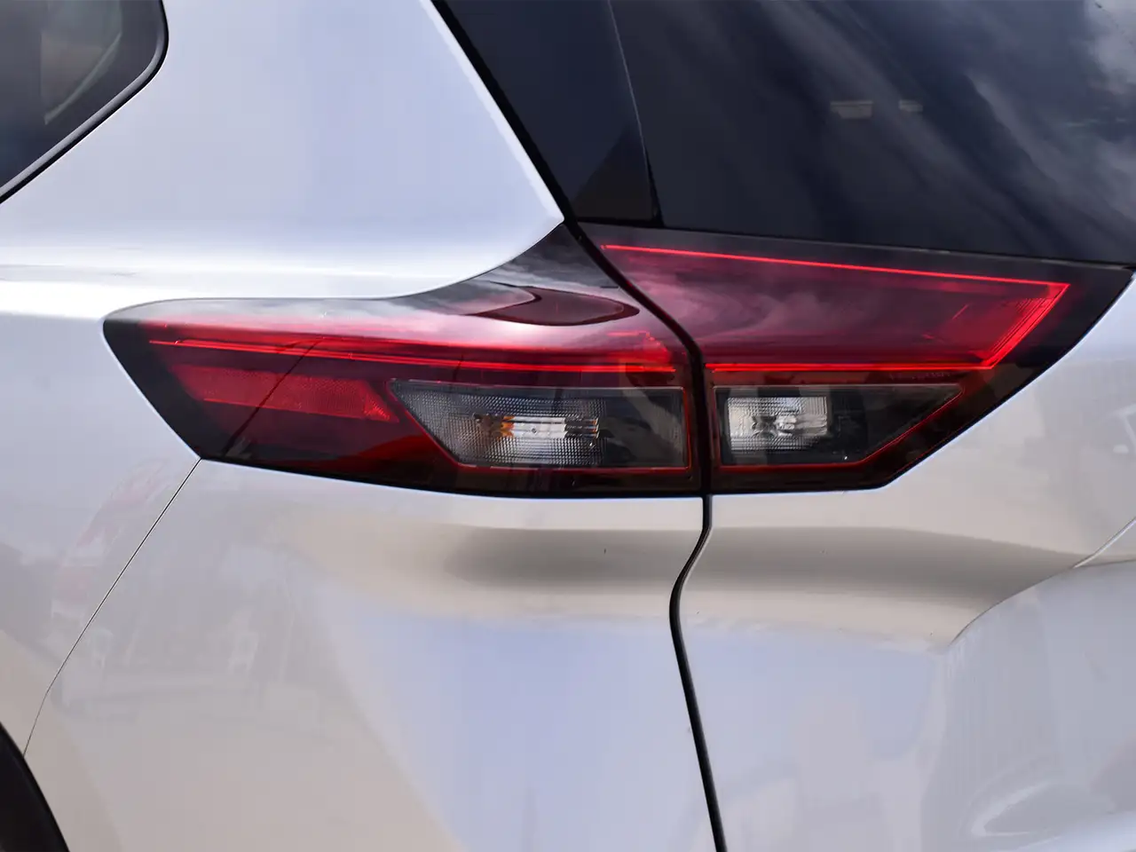 Nissan Rogue fotografie Nissan Rogue