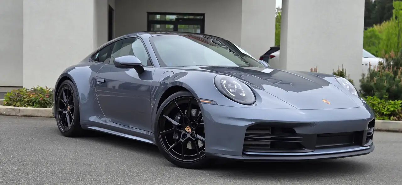 Porsche 911 снимка Porsche 911