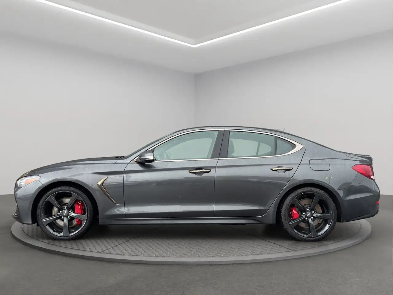 Genesis G70 снимка Genesis G70