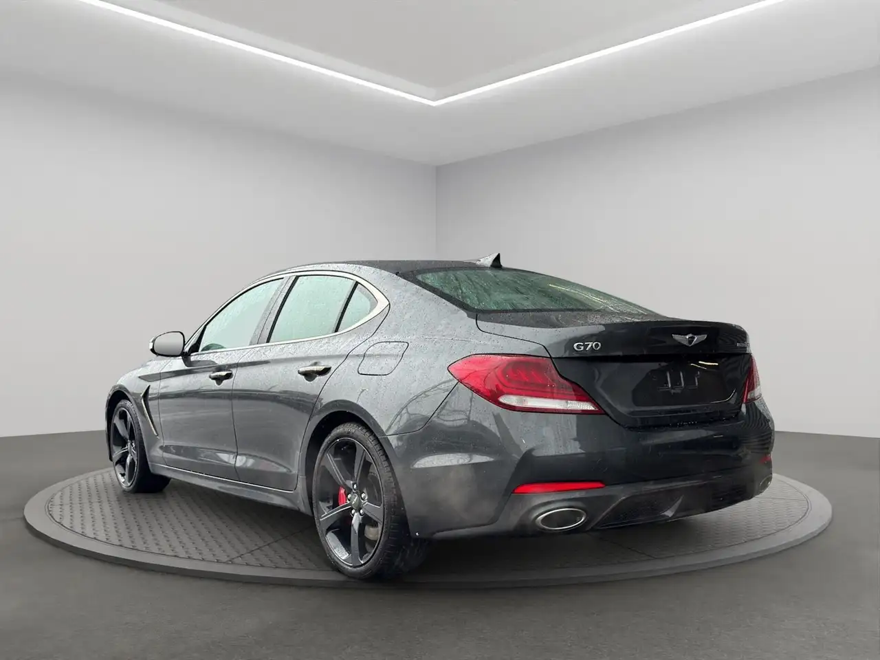Genesis G70 снимка Genesis G70