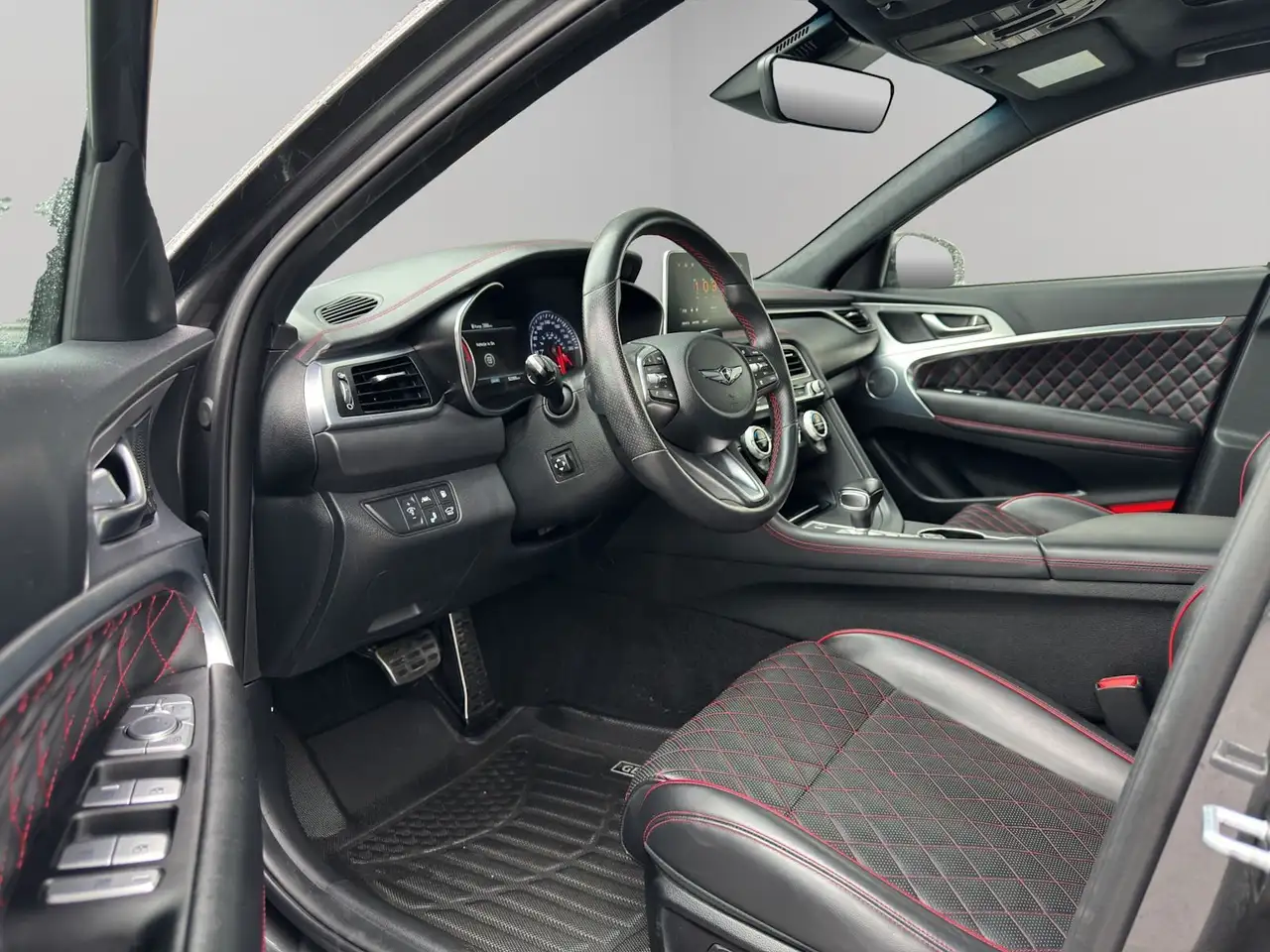 Genesis G70 снимка Genesis G70