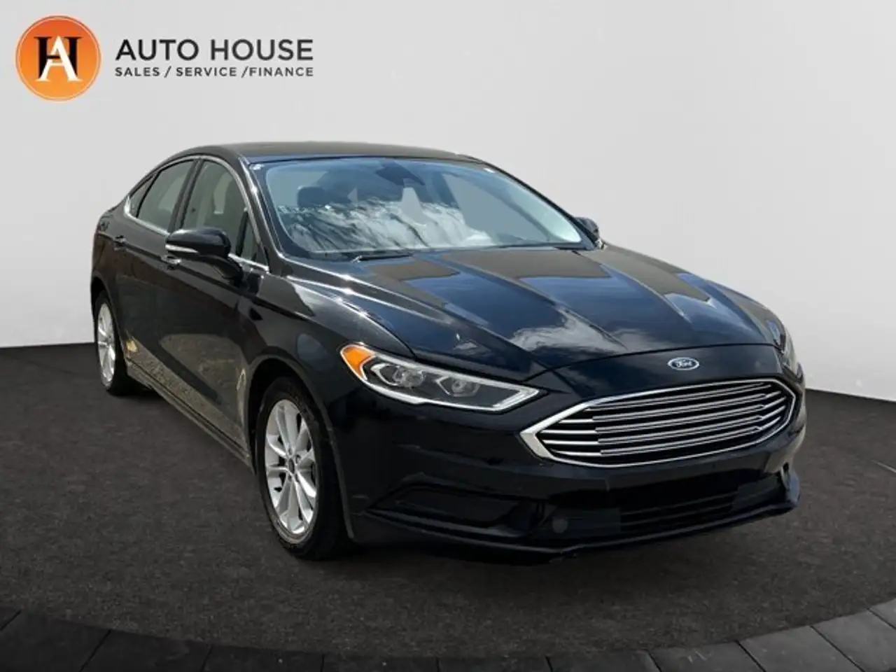 Ford Fusion Hybrid снимка Ford Fusion Hybrid