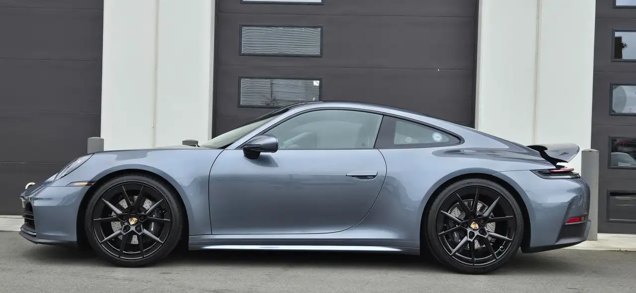 Porsche 911 снимка Porsche 911