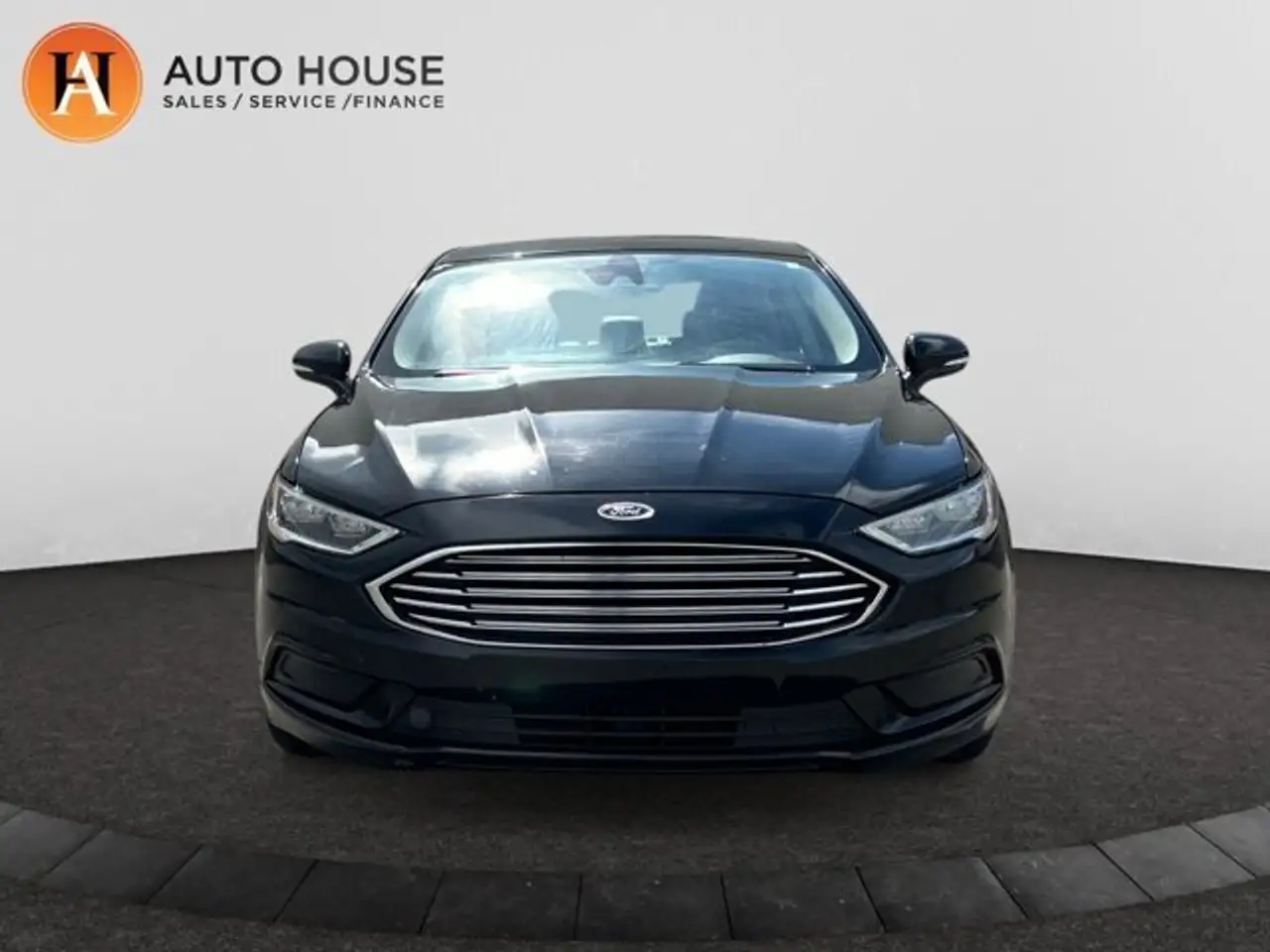 Ford Fusion Hybrid снимка Ford Fusion Hybrid