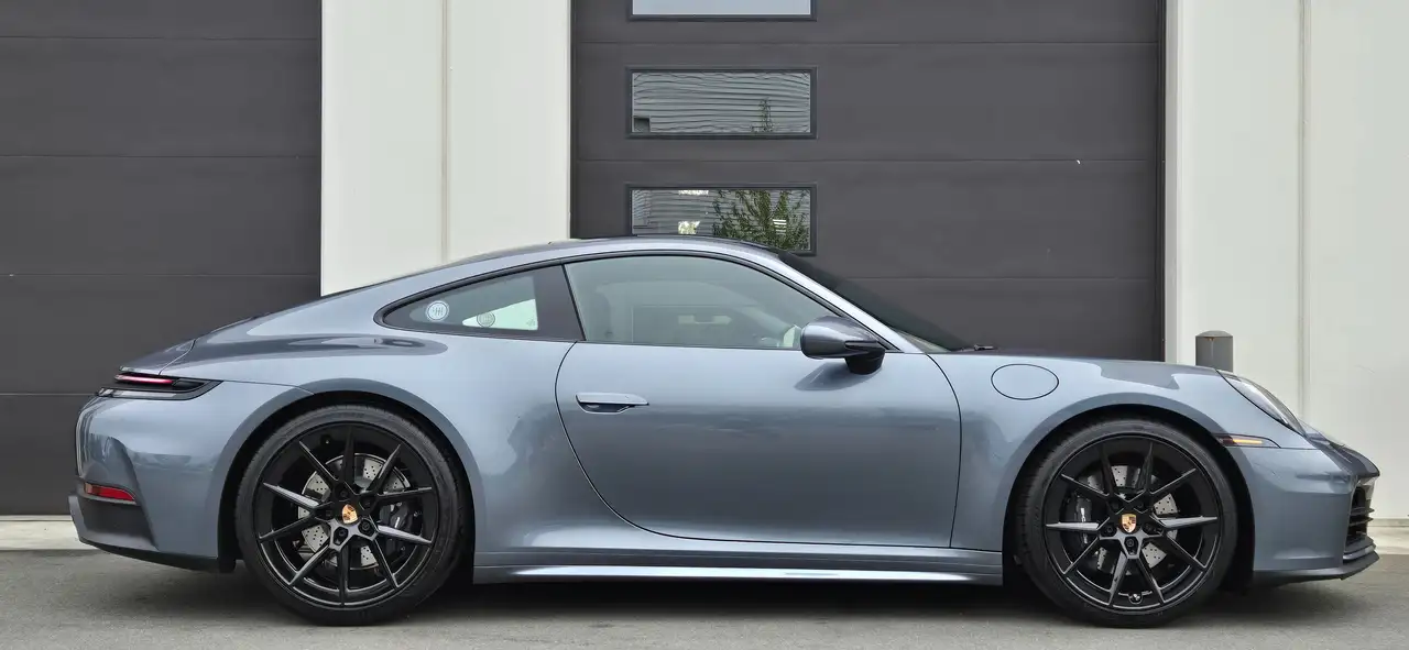 Porsche 911 снимка Porsche 911