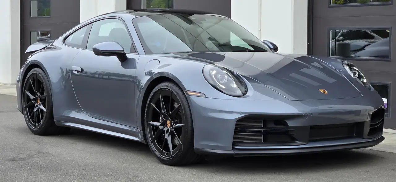 Porsche 911 снимка Porsche 911