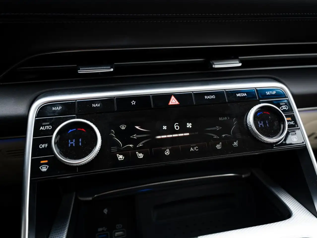 Genesis GV80 снимка Genesis GV80