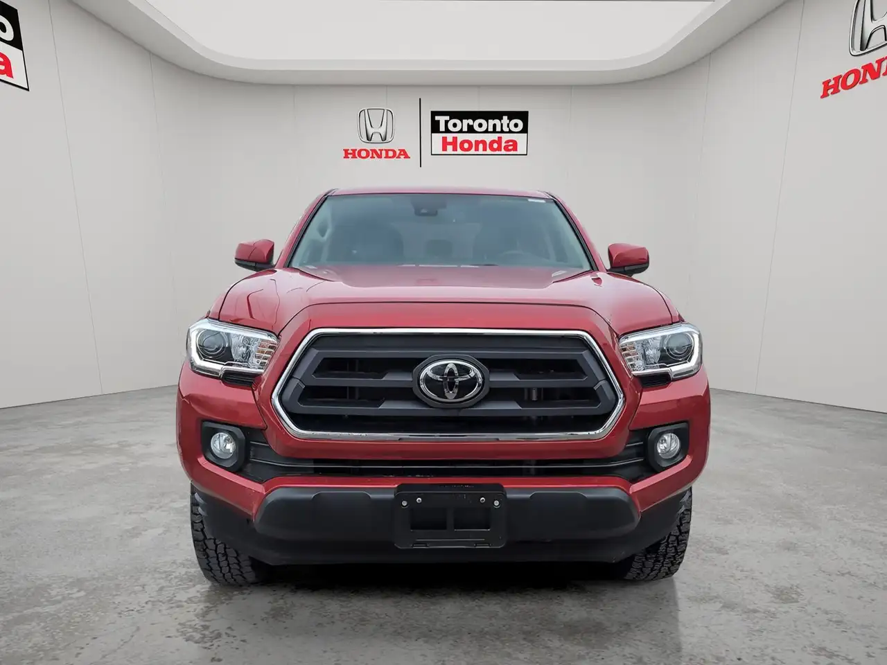 Toyota Tacoma снимка Toyota Tacoma