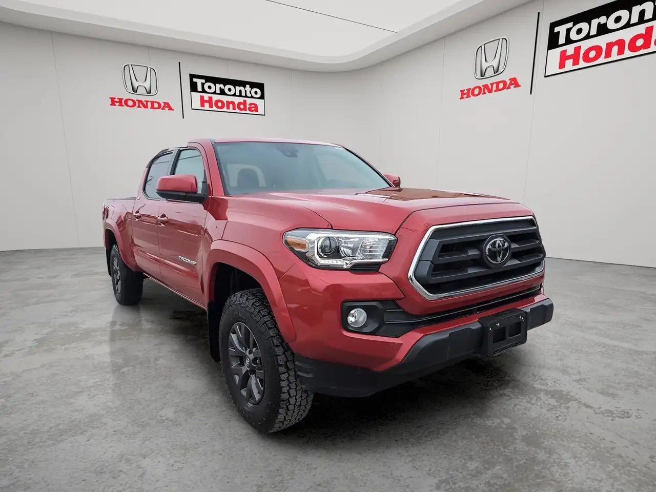 Toyota Tacoma снимка Toyota Tacoma