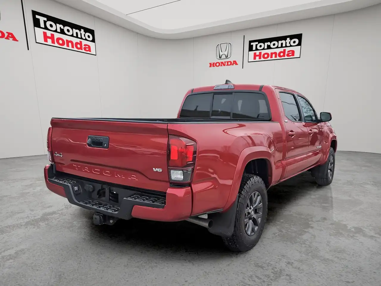Toyota Tacoma снимка Toyota Tacoma