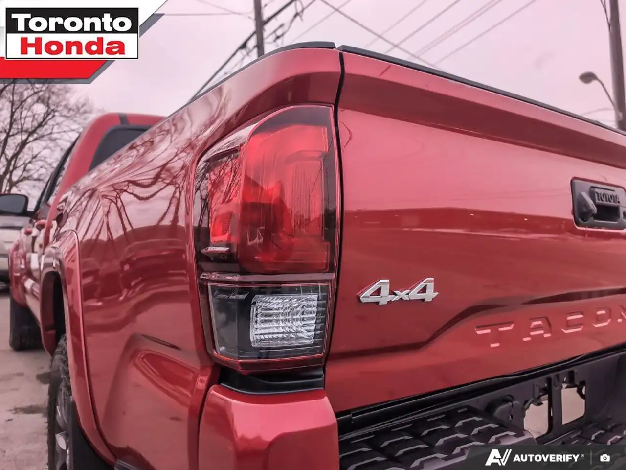 Toyota Tacoma снимка Toyota Tacoma