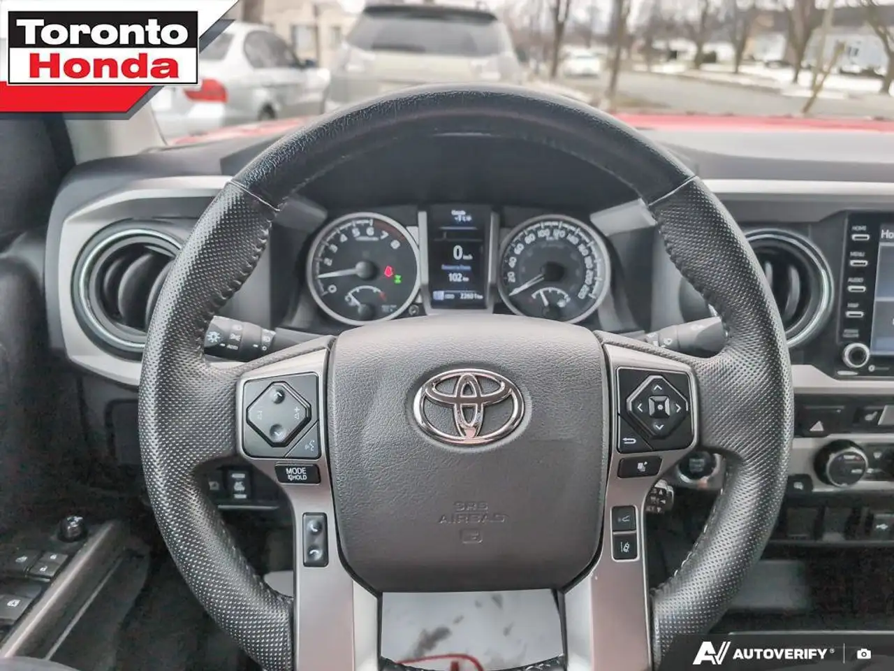 Toyota Tacoma снимка Toyota Tacoma