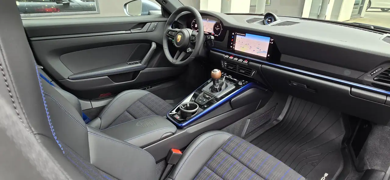 Porsche 911 снимка Porsche 911