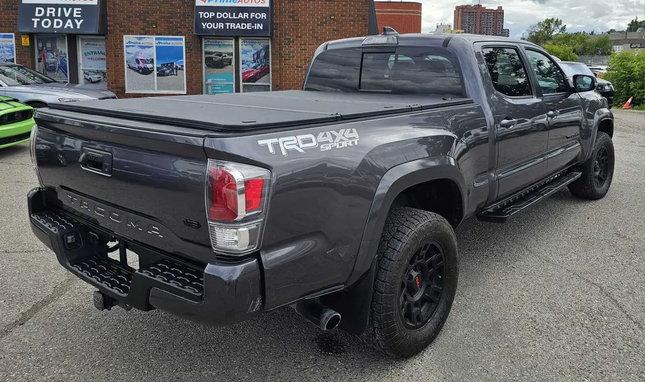 Toyota Tacoma photo Toyota Tacoma
