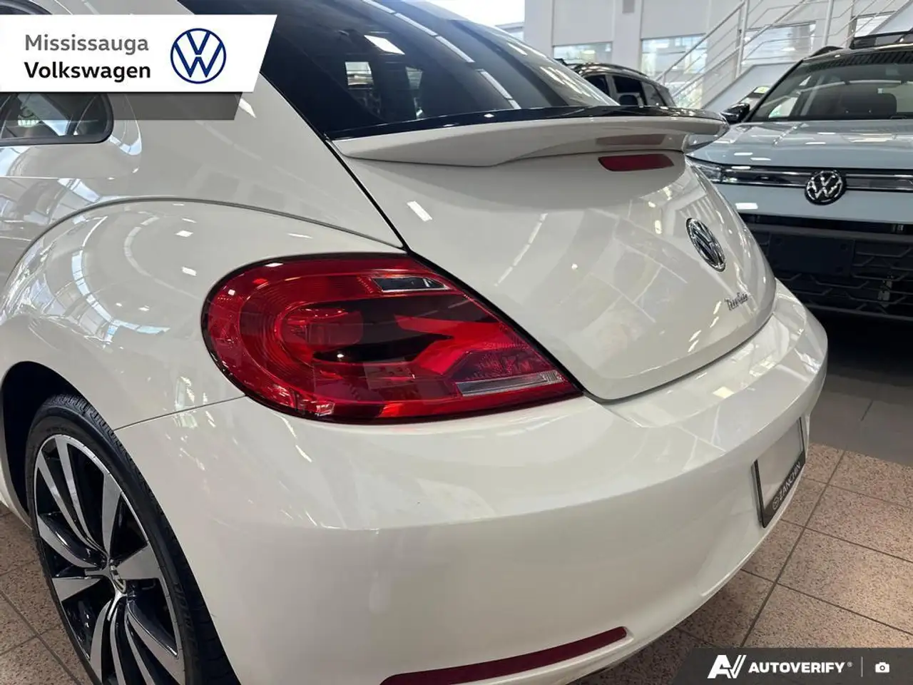 Volkswagen Beetle снимка Volkswagen Beetle