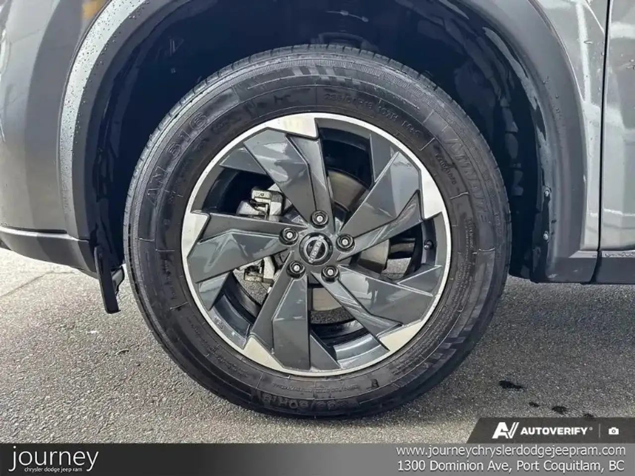 Nissan Rogue снимка Nissan Rogue
