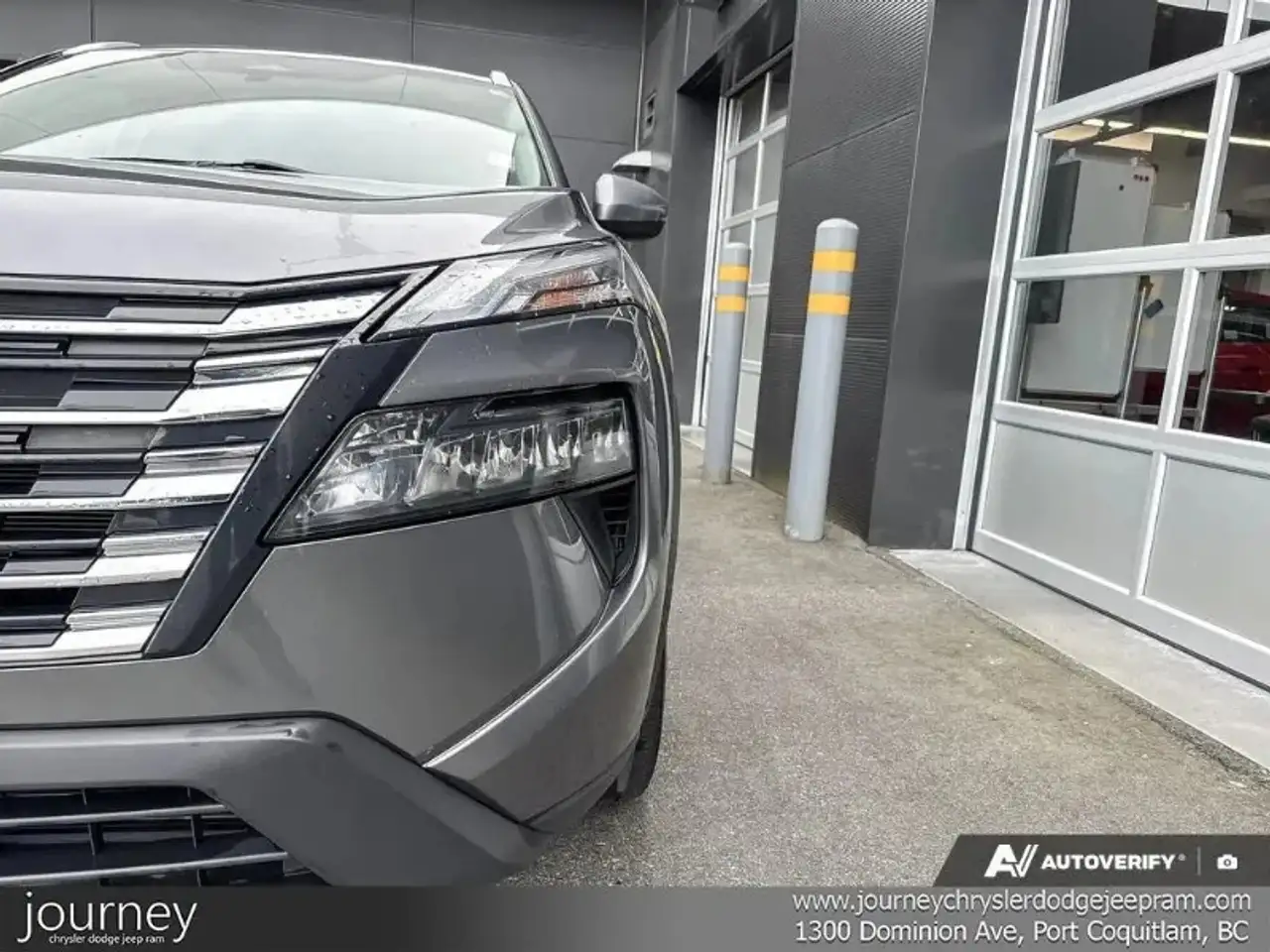 Nissan Rogue снимка Nissan Rogue