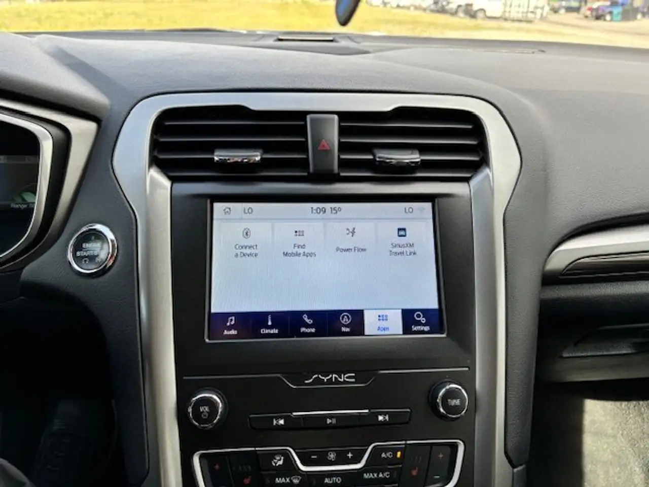 Ford Fusion Hybrid снимка Ford Fusion Hybrid