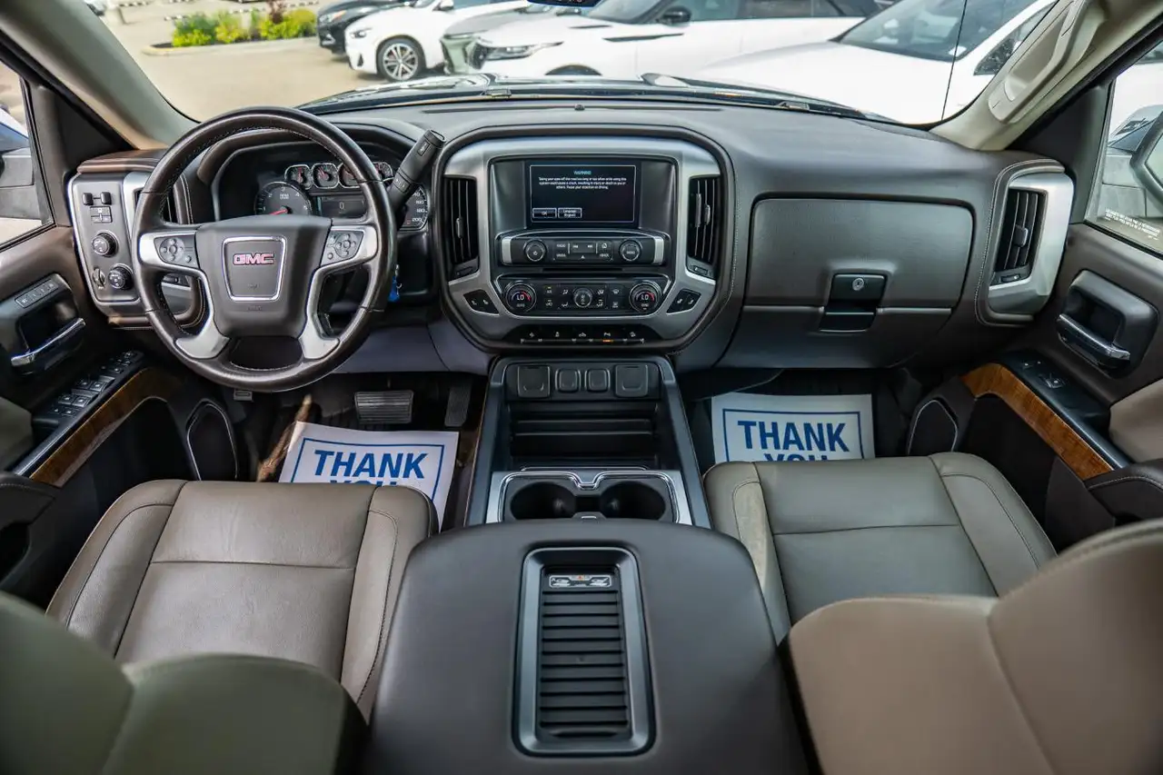 GMC Sierra 1500 photo GMC Sierra 1500
