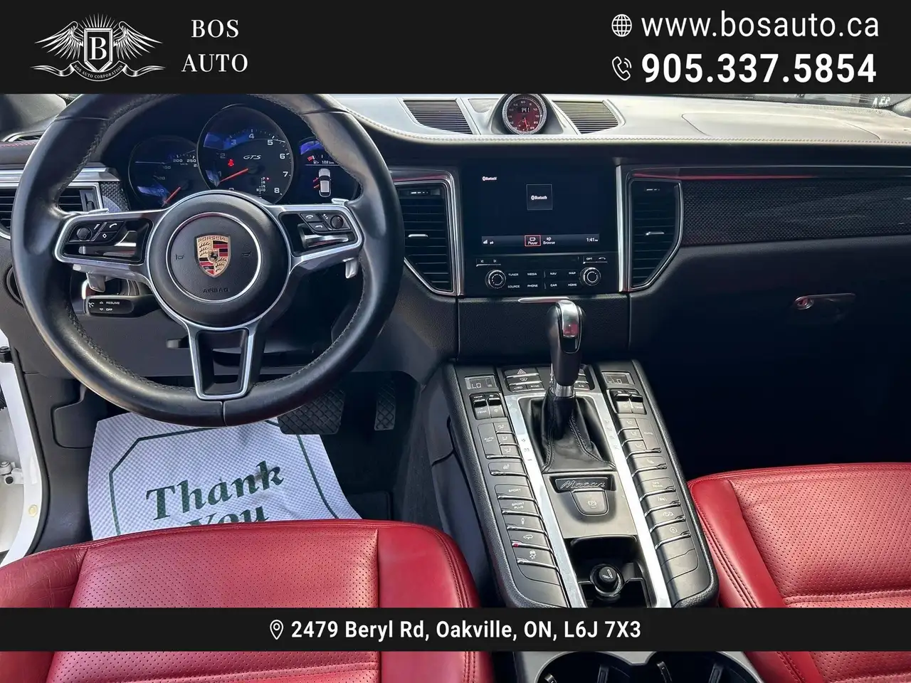 Porsche Macan снимка Porsche Macan