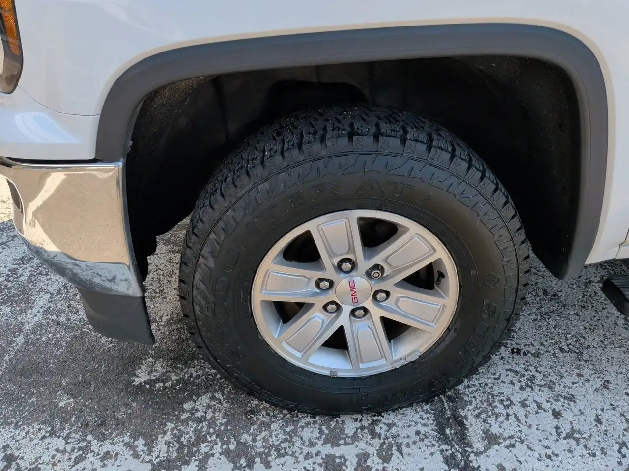 GMC Sierra 1500 снимка GMC Sierra 1500