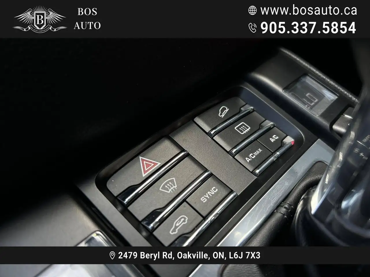 Porsche Macan снимка Porsche Macan