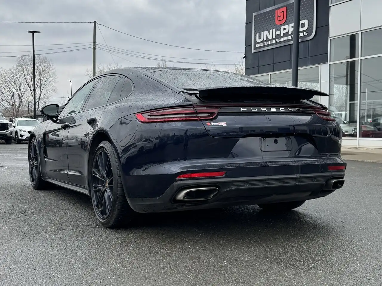 Porsche Panamera снимка Porsche Panamera