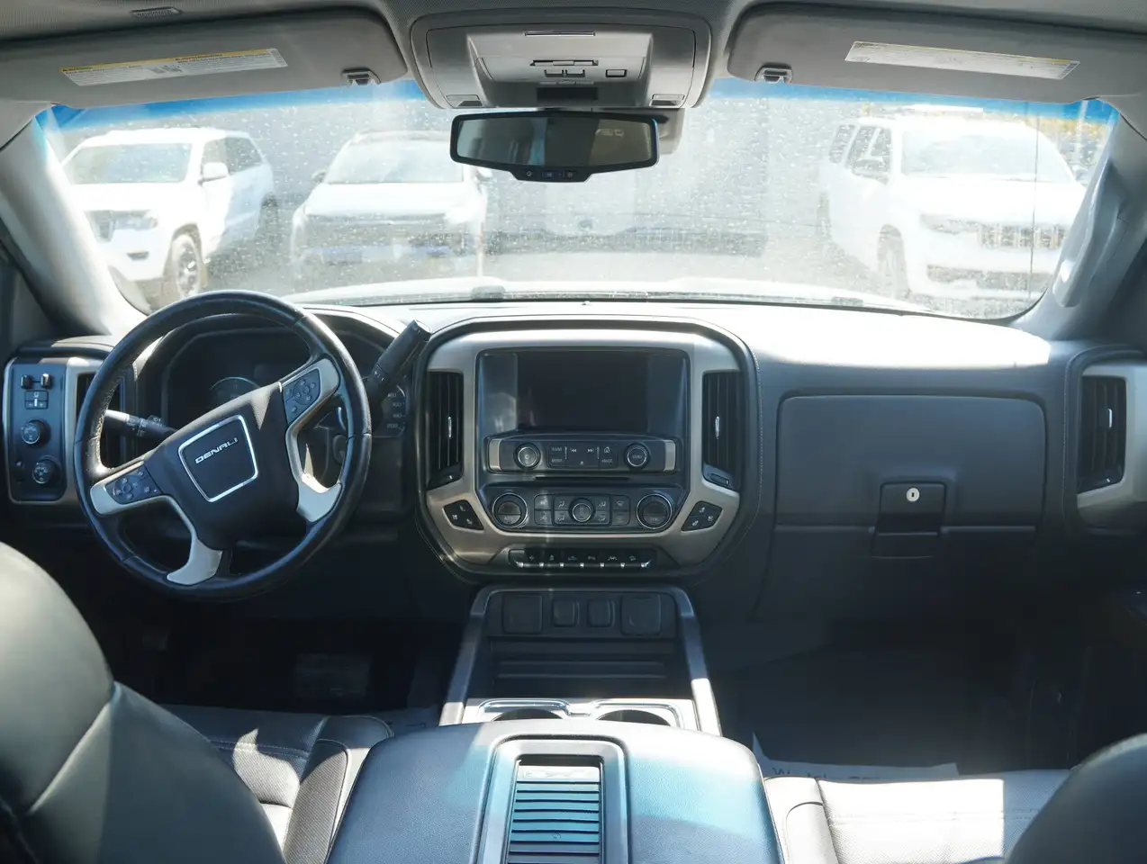 GMC Sierra 1500 снимка GMC Sierra 1500