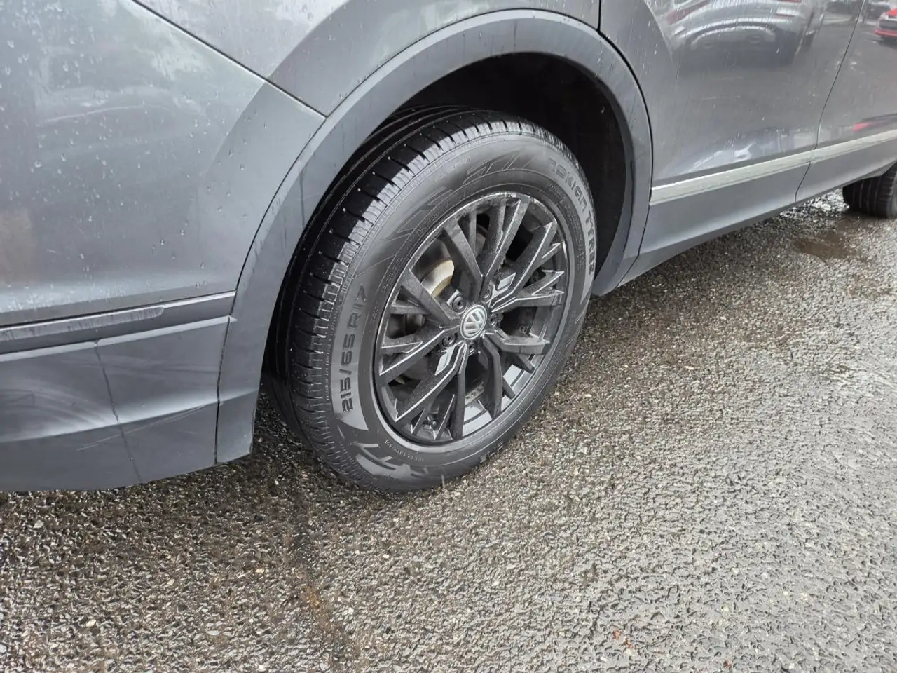 Volkswagen Tiguan снимка Volkswagen Tiguan