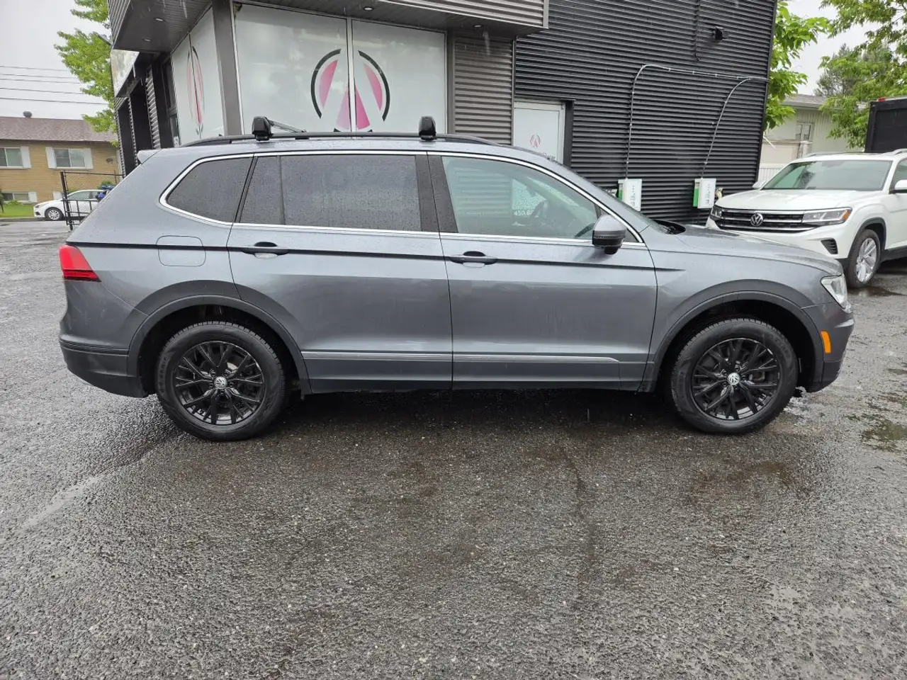 Volkswagen Tiguan снимка Volkswagen Tiguan