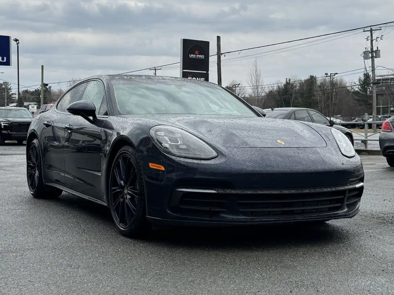 Porsche Panamera снимка Porsche Panamera