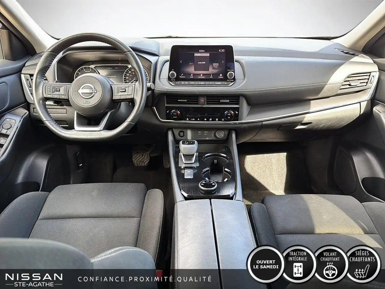 Nissan Rogue fotografie Nissan Rogue