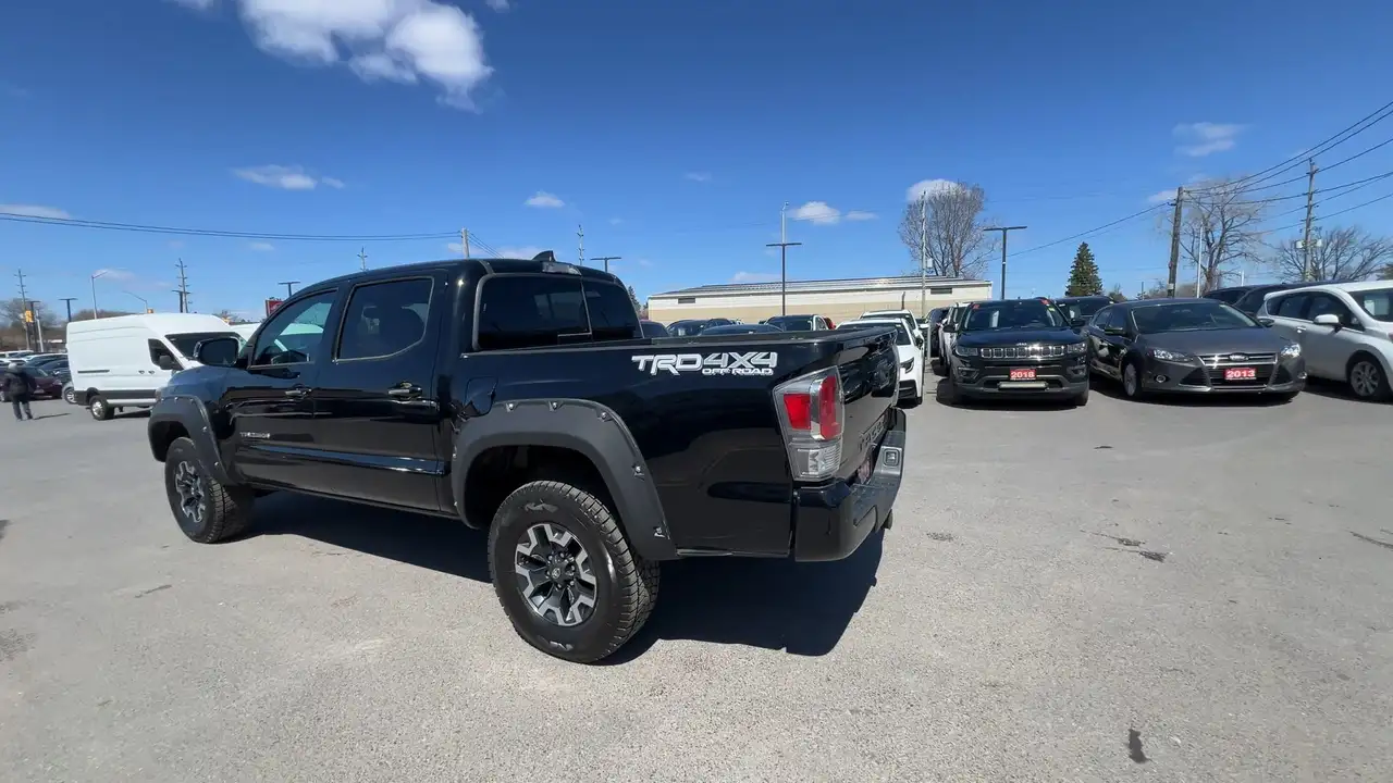 Toyota Tacoma снимка Toyota Tacoma