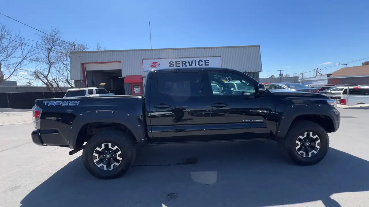 Toyota Tacoma снимка Toyota Tacoma